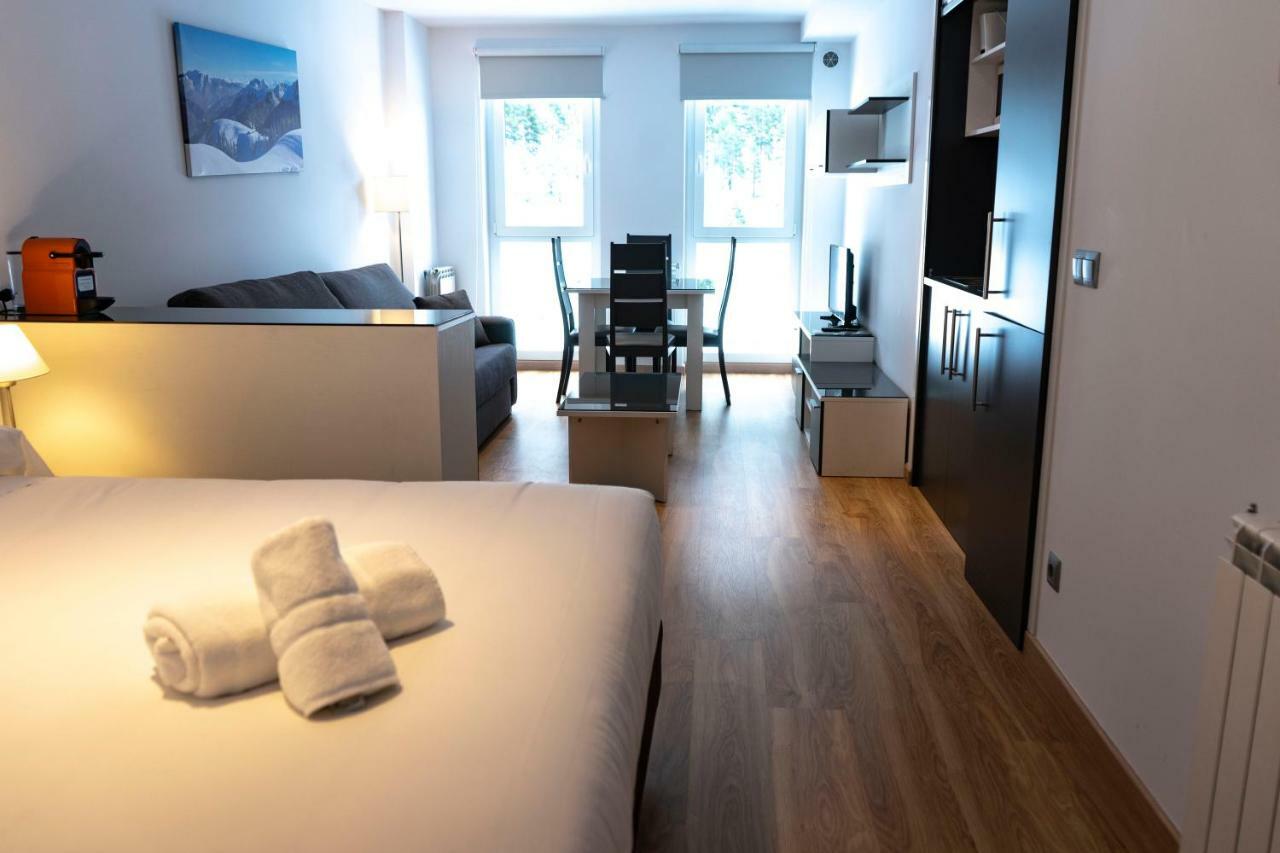 Luxury The Lodge Arinsal Ribasol Park 외부 사진